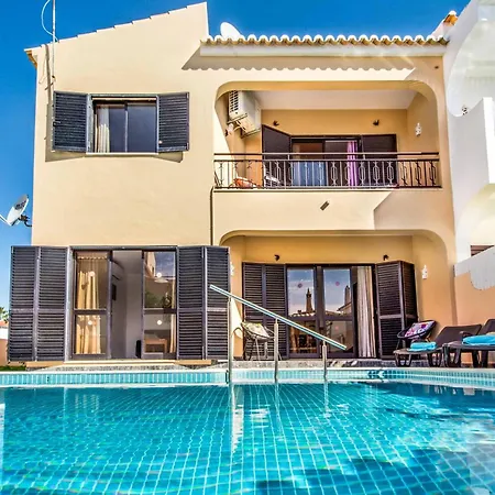 Timoneiro Villa