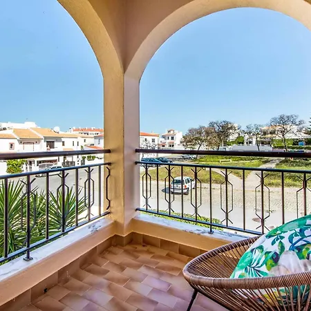 Вилла Timoneiro